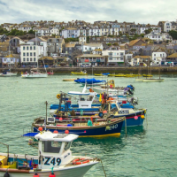 Book holidays in Cornwall