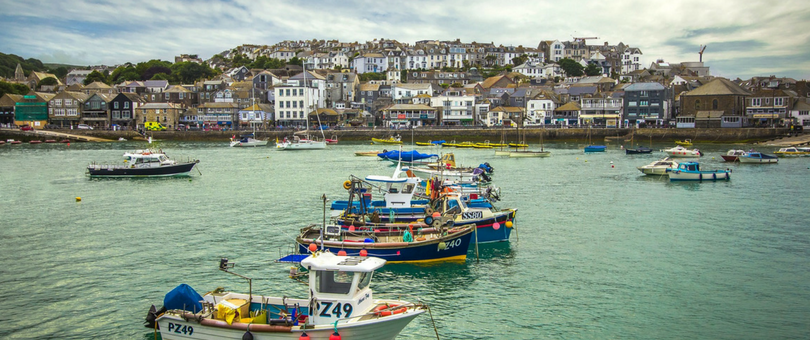 Book holidays in Cornwall